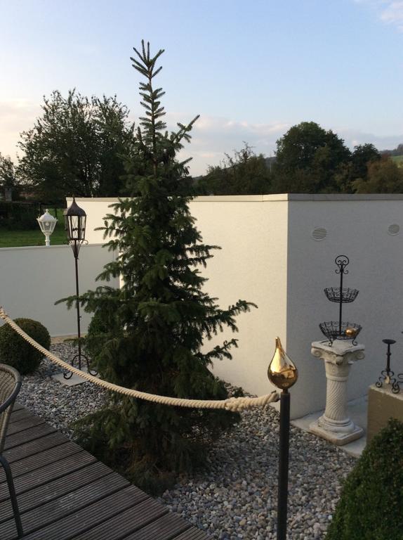 Landcafe Mit Mini Hotel Burgdorf Bilik gambar