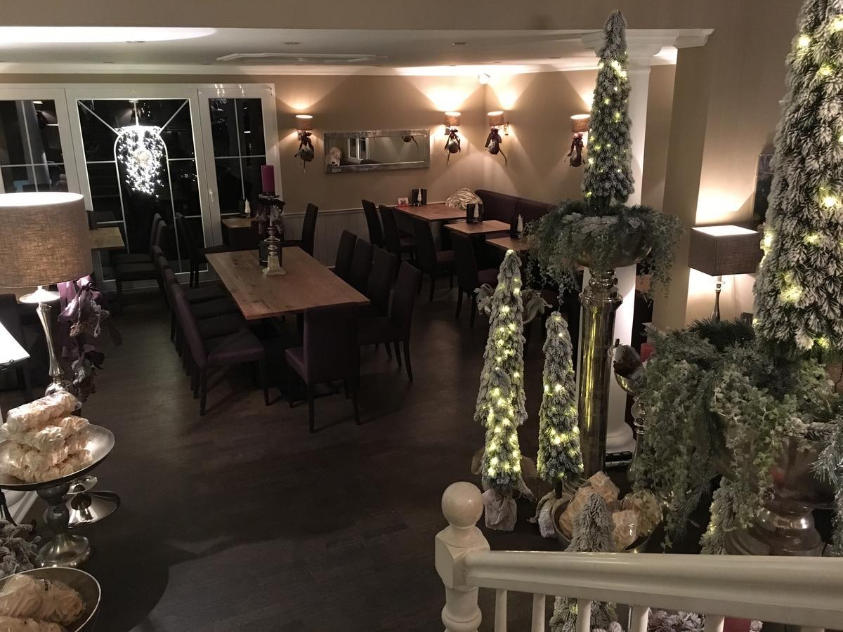 Landcafe Mit Mini Hotel Burgdorf Luaran gambar