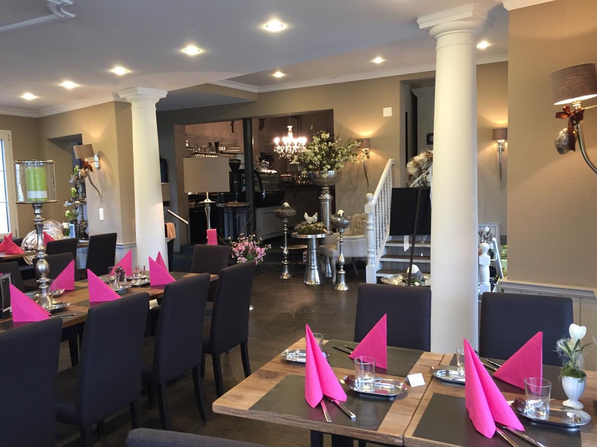 Landcafe Mit Mini Hotel Burgdorf Luaran gambar